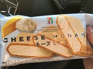 セブンイレブン チーズモナカ