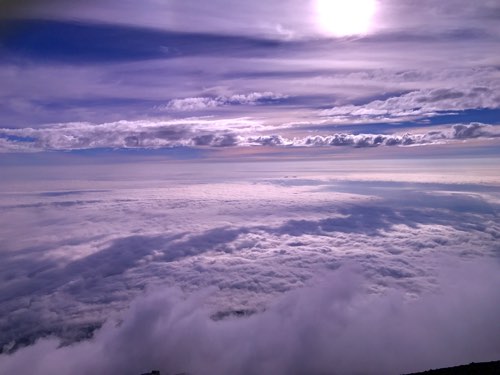 富士山山頂の雲海